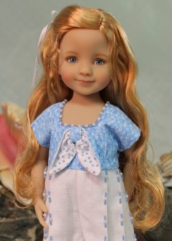 Click here to see more pictures of this doll